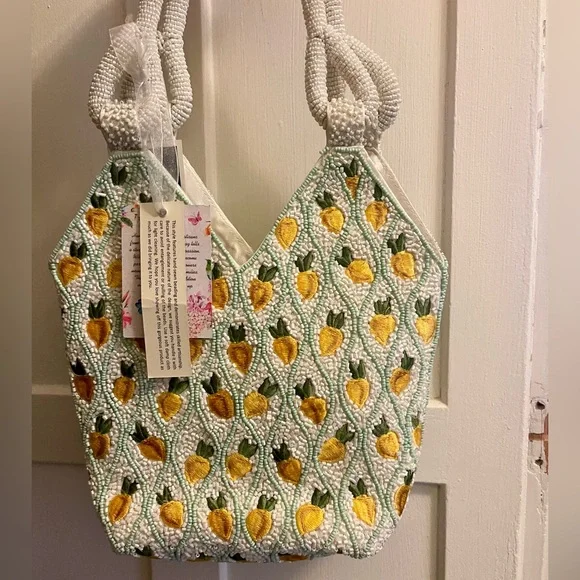 NEW Elegant White & light turquoise colored beaded bag with lemon 🍋 design - Picture 1 of 7